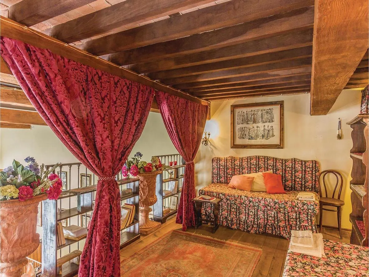 Apartment Palazzo Poggi Hotel Lucca Italy