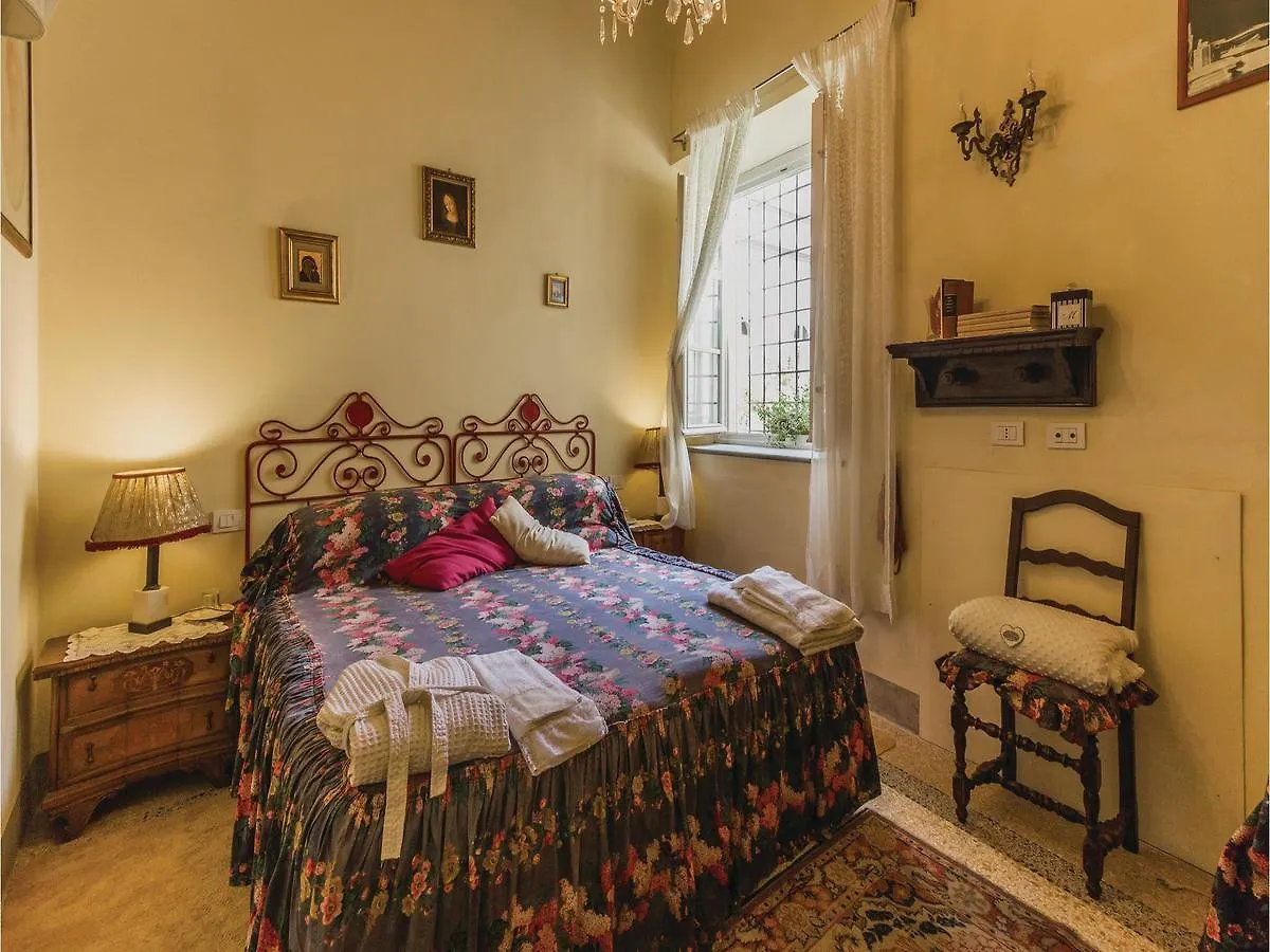 Palazzo Poggi Hotel Lucca 0*,